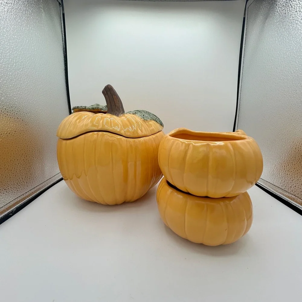 Williams Sonoma Pumpkin Tureen & 4 Lidded Bowls Set Orange Stoneware Fall Decor